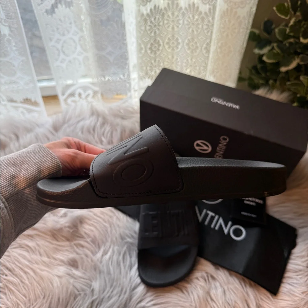 Valentino Moira Slide Sandals - Picture 9 of 11